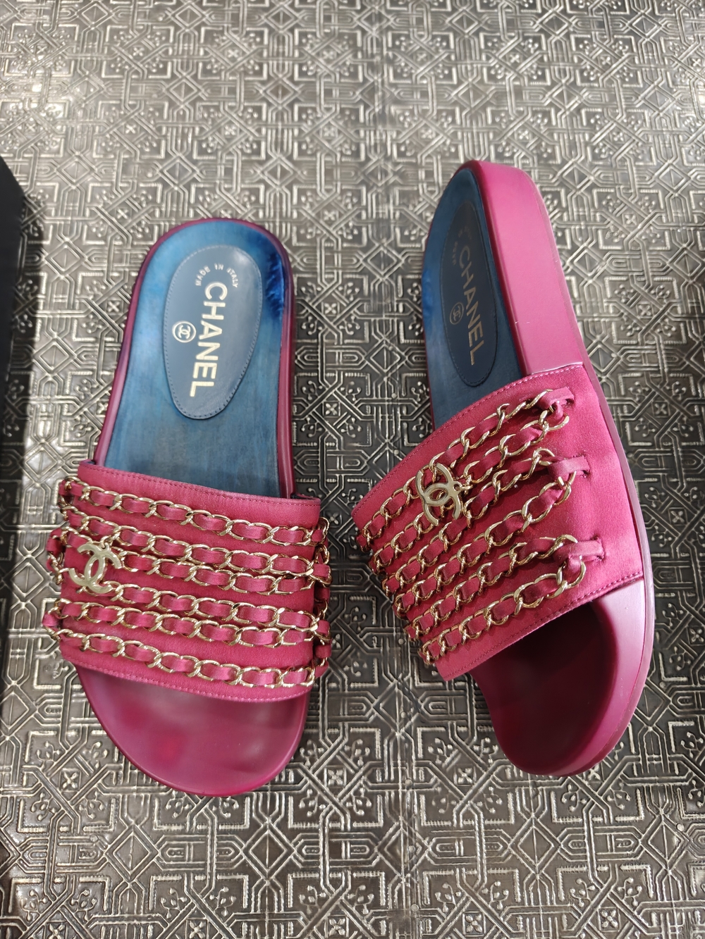 CHANEL CC Fuchsia Chain-Trim Slide Sandals- With Box